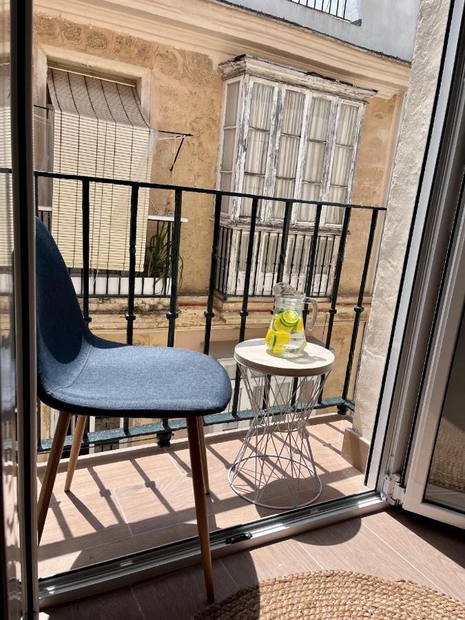 Gatu Premium Villa Flamenca , Preferente Mayores De 25 Anos Y Familias Cadix Extérieur photo
